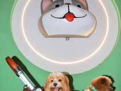-瑞虹新天地月亮湾