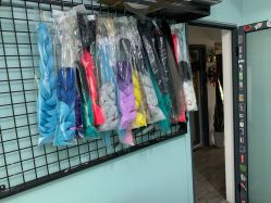 -15C7 男士理发馆 烫染专业店