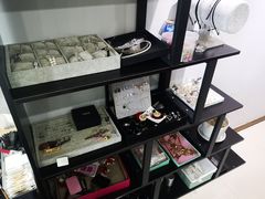 -ME觅妆·定制美妆·彩妆私教(菱角湖店)