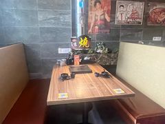 -山居屋炭火烧肉(厚街万达店)