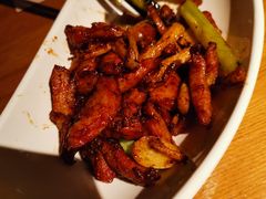 黑椒海鲜菇爆鸡柳-胡桃里音乐酒馆(白云五号T5 MALL店)