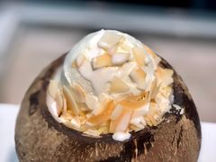招牌椰皇原汁冰-乐果甜心·潮汕冰室(南澳后宅分店)