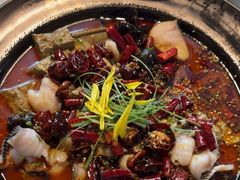 -渔语鱼酸菜鱼新川菜(来福士店)