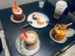 花环-BE NORMAL CAFE(霞溪路店)