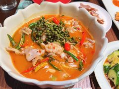 -肆海小川菜酒馆Wine Bistro (青年路店)