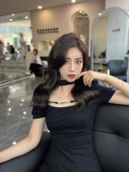 -娇点芭莎·烫染形象设计