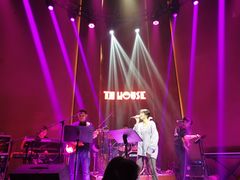 -TZ House音乐现场(来福士中心店)