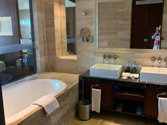 -营口金泰珑悦海景大酒店