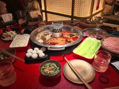 -晓宇重庆火锅(西安荟聚店)