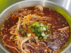 -蓉三少冒烤鸭·四川小吃集(北京首店)