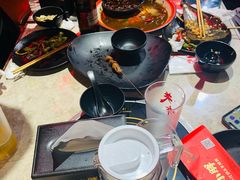 -沪小胖小龙虾(淮海中路旗舰店)