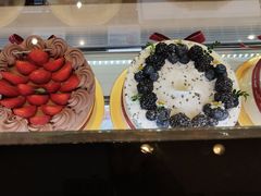-花花卷卷·鲜食蛋糕(静安久光百货店)