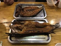 -布尔津河堤夜市