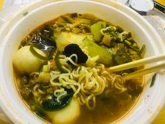 -锅神麻辣烫