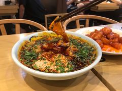 -咪咪川菜(太乙路店)