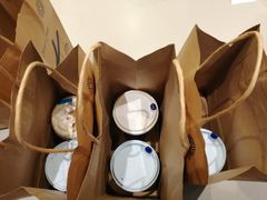 -瑞幸咖啡(凯德龙之梦莘庄店)