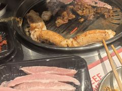 -炽城·烤肉名家(鸿达中央广场店)