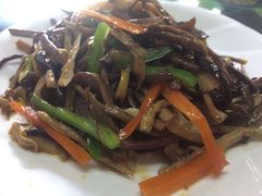-小厨子私房菜·云南美食店