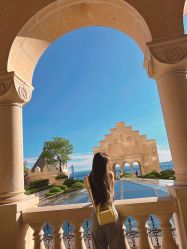 -Hello Lady发型设计