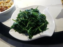 -新疆伏拉沃餐厅(白龙南路店)