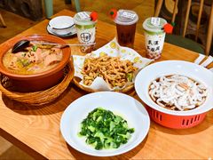 -董厨煨汤馆(车站路店)