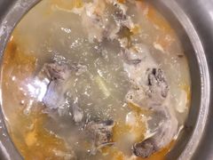 酸萝卜老鸭锅-gleeglee乐溢亦茶(合生汇店)