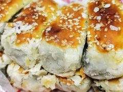 葱油酥-宫廷糕点铺(双林中横路店)
