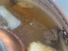 -毛辣果·贵州红酸汤牛肉火锅(西单店)