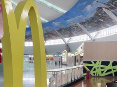 -麦当劳(鄂尔多斯机场店)