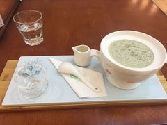 -燕庭·纯燕窝·甜品下午茶(南京西路店)