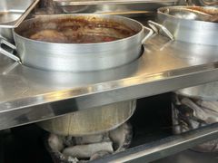 -明姨仔潮汕美食·碳炉猪脚·汕尾牛腩饭·起片鸡煲(起义路店)