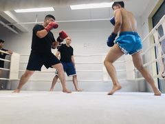 -EFL巴西柔术·综合格斗·泰拳·少儿体能训练(虹桥德必馆)