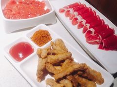 -海底捞火锅鲜切牛肉主题店(长寿路店)