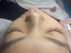 -芊冉•美甲美睫纹绣