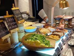 自助取餐区-彩丰楼·中餐厅(国家会展中心上海洲际店)