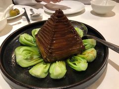 金牌扣肉-南麓·浙里(外滩店)