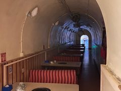 -洞庭洲·防空洞火锅·烧烤·铜锅涮肉(新百广场店)