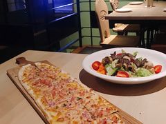 -LENBACH兰巴赫西餐啤酒坊(大连东港店)