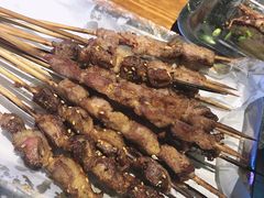 -马路牙子地桌烤肉(工体店)