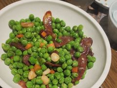 -黄泥岗·地道湖北菜(奥特莱斯店)