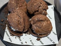 -W COLLECTIVE  DESSERT SHOP