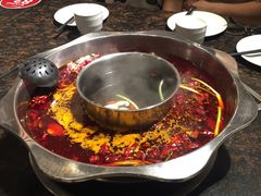 -小天鹅火锅·一线江景洪鼎旗舰店(洪崖洞店)
