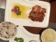 -蜈支洲岛珊瑚酒店临海阁中餐厅