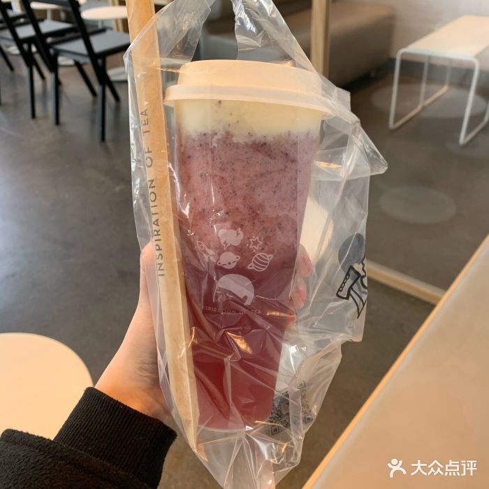 喜茶(万象城茶空间店)芝芝莓果图片