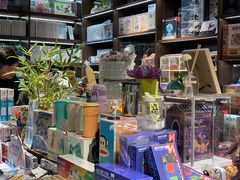 -晓风书屋(浙大紫金港店)