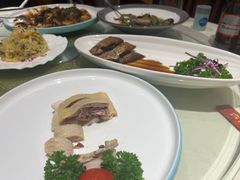 -鹿港小镇经典老上海菜(长乐路店)