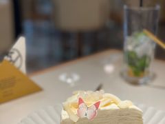 鲜椰子千层蛋糕-KEAAMI 摩登泰 by TIAGO(颐堤港店)