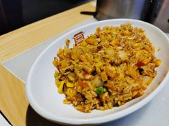 麻辣牛肉春笋炒饭-韩宫宴炭火烤肉(印象城店)