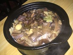 -赵家牛肉砂锅(台西三路店)