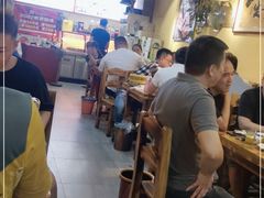 大堂-疯狂牛骨饸饹面(光华路店)